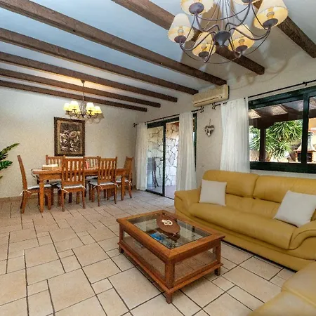 Gabriela's Home-sonnenland Dom wakacyjny San Bartolomé